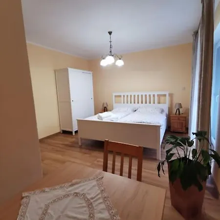 Apartament Apartman Pawlonia *